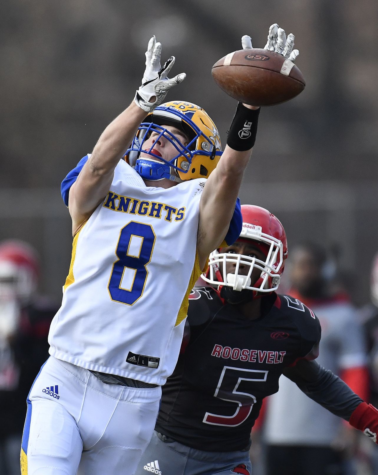 Roosevelt defeats Borgia in a Class 3 District 2 Football Game